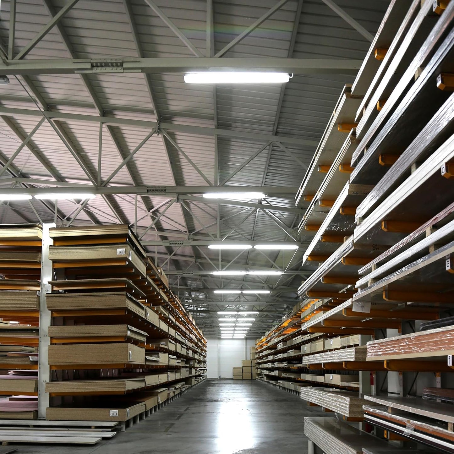 4PK 8FT LED Shop Light，Led Garage Ceiling Lights, LED Workbench Light，LED Wraparound Light Fixture,Suface Mount,Office Ceiling Light for Garage, Office, Kitchen